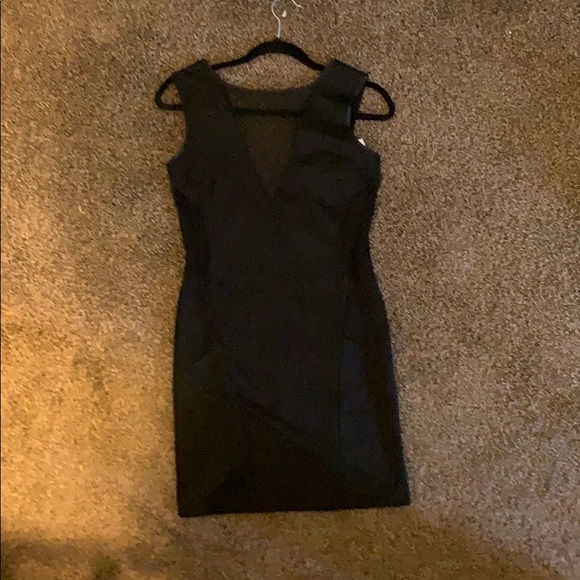 BLACK DRESS - Picture 2 of 4